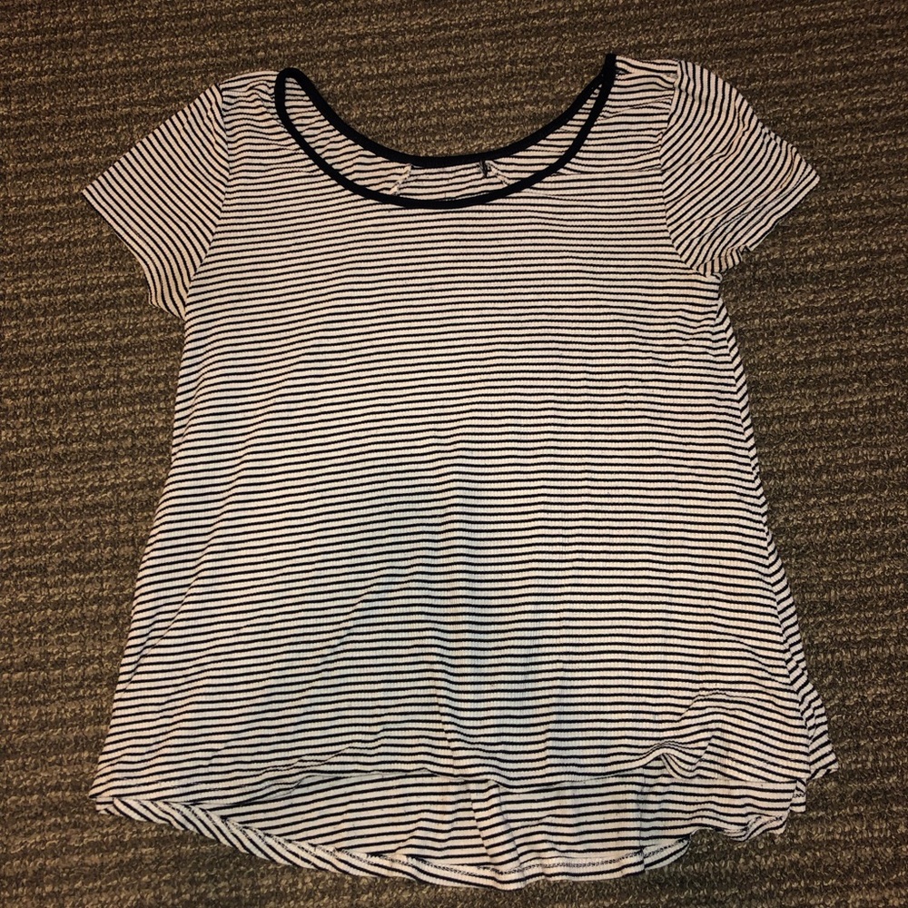 Navy and white striped short sleeve shirt.